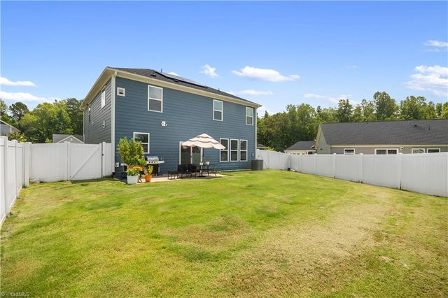 575 Kayak Court, Mebane, NC 27302