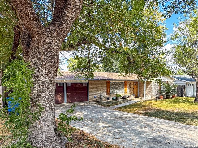 307 Granada, San Antonio, TX 78216