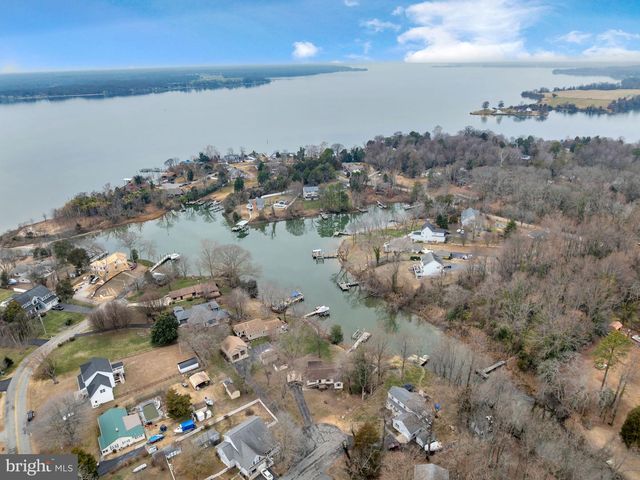 1319 BUCKS LN, Lusby, MD 20657