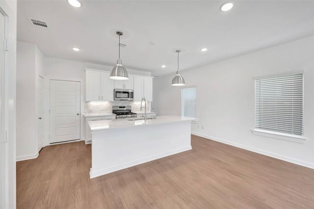 32455 Sunbeam Drive, Fulshear, TX 77441