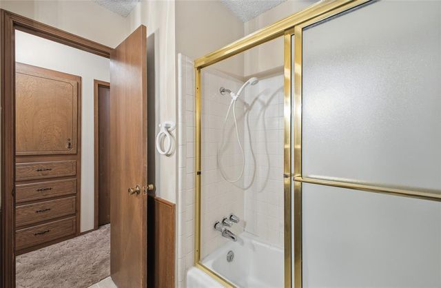 1009 Hampton Drive, Del City, OK 73115