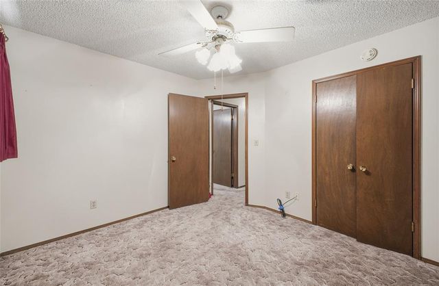 1009 Hampton Drive, Del City, OK 73115