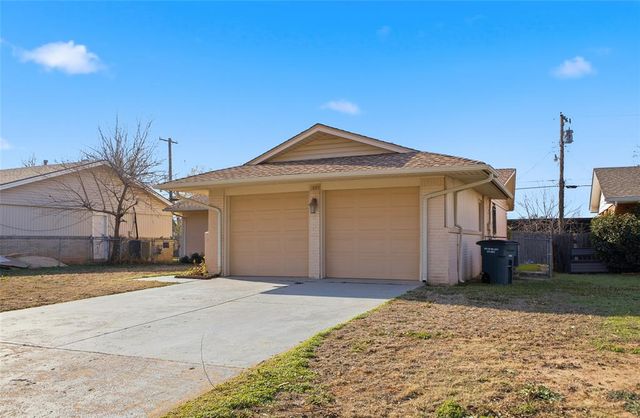 1009 Hampton Drive, Del City, OK 73115