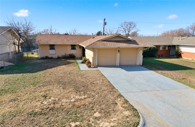 1009 Hampton Drive, Del City, OK 73115