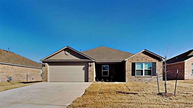 408 Fox Burrow Lane, Newcastle, OK 73065