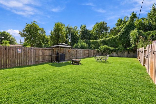 1116 Bennington Street, Houston, TX 77022