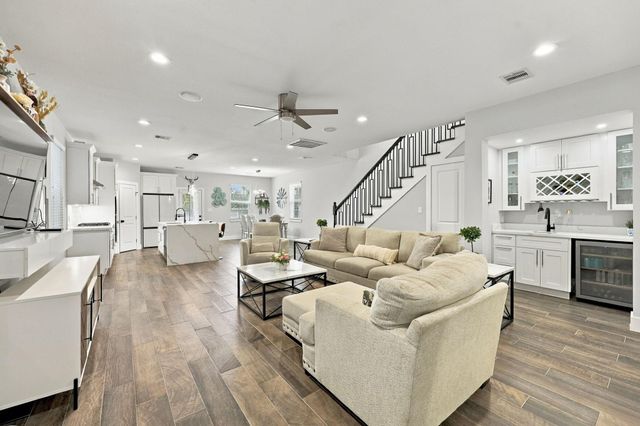 1116 Bennington Street, Houston, TX 77022