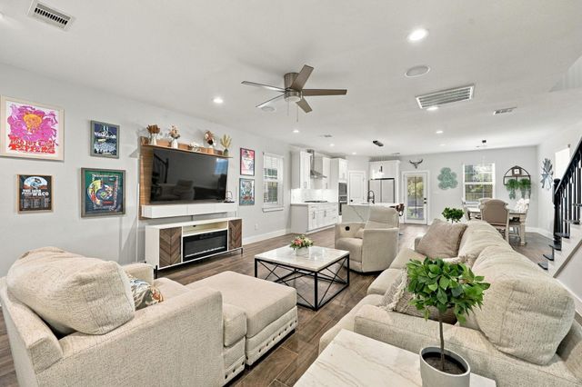 1116 Bennington Street, Houston, TX 77022