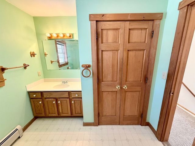 3 Brocklebank Road, Tunbridge, VT 05077