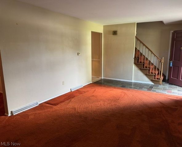 463 Colonial Drive, Liberty, OH 44505