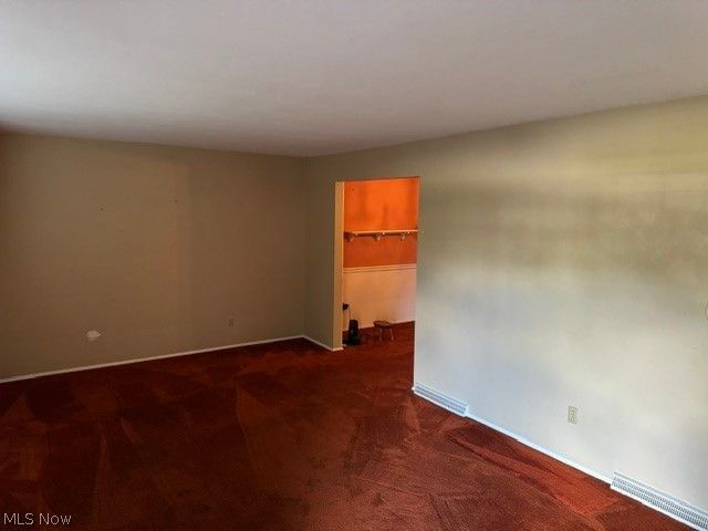 463 Colonial Drive, Liberty, OH 44505