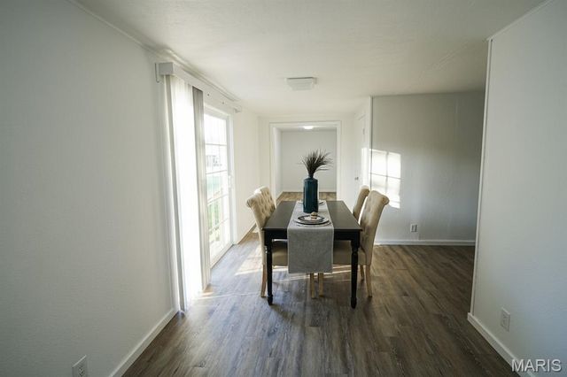 211 S Lake Street, Mount Olive, IL 62069