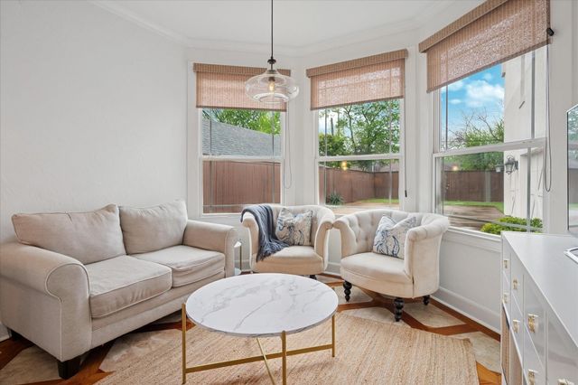 5909 Goliad Avenue, Dallas, TX 75206