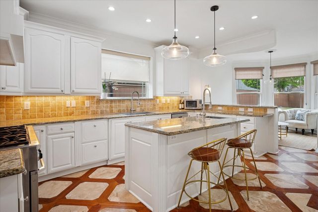 5909 Goliad Avenue, Dallas, TX 75206