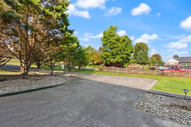 11 Horizon Hill Drive, Somerset, KY 42503
