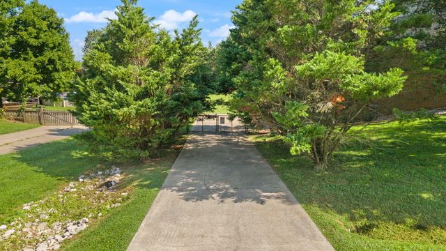 11 Horizon Hill Drive, Somerset, KY 42503