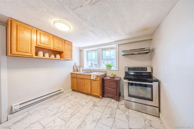 3640 Palmer Avenue, Bronx, NY 10466