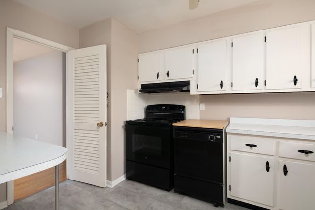 2913 Edinburgh Drive, Lexington, KY 40517