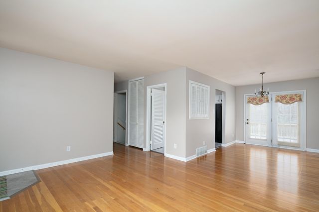 2913 Edinburgh Drive, Lexington, KY 40517