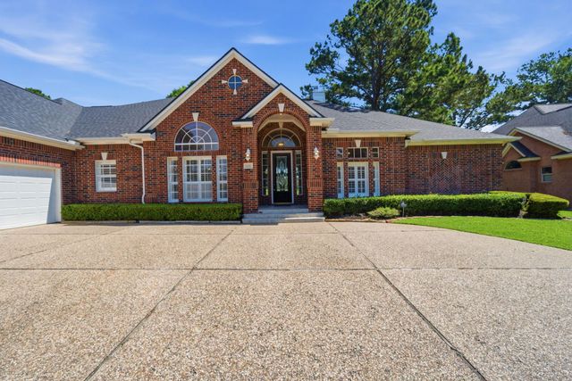 1151 Bentwater Drive, Montgomery, TX 77356