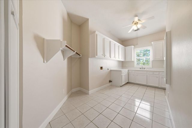 1151 Bentwater Drive, Montgomery, TX 77356