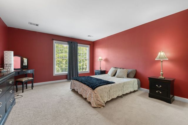 508 Five Oaks Blvd, Lebanon, TN 37087