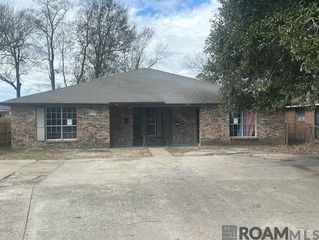 1345-1347 Cristy Dr, Baton Rouge, LA 70815