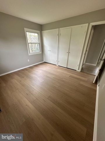 35 MEDFORD LN, Willingboro, NJ 08046
