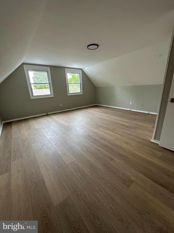 35 MEDFORD LN, Willingboro, NJ 08046