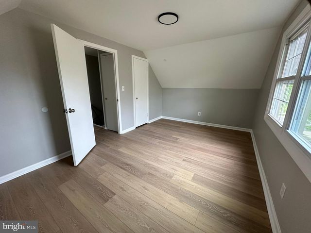 35 MEDFORD LN, Willingboro, NJ 08046