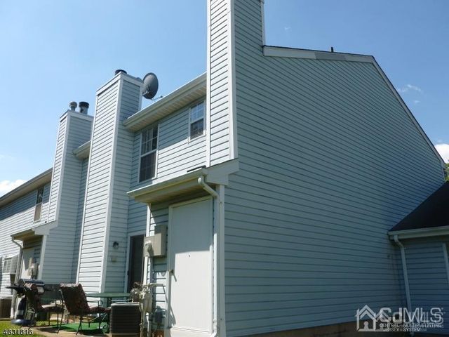 408 Hawkshead Way, Franklin, NJ 08873
