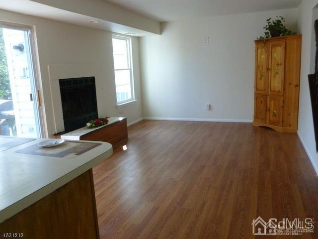 408 Hawkshead Way, Franklin, NJ 08873