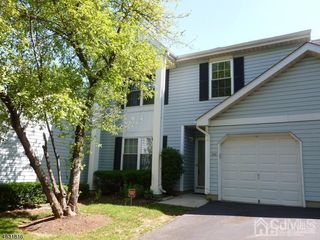 408 Hawkshead Way, Franklin, NJ 08873
