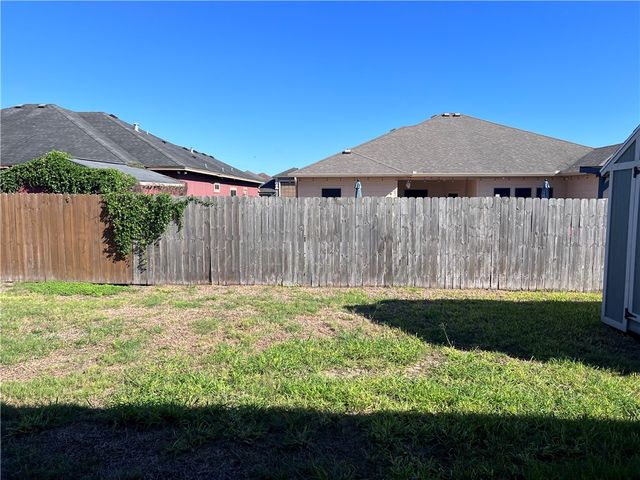 8318 Excalibur, Corpus Christi, TX 78414