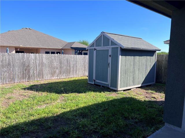 8318 Excalibur, Corpus Christi, TX 78414