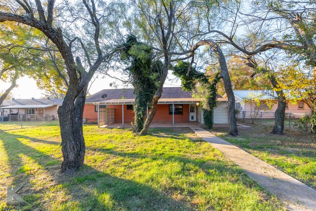 606 Bryant Road, Clyde, TX 79510