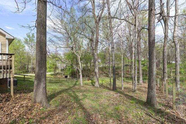 288 Shiloh Rd, Clarksville, TN 37042