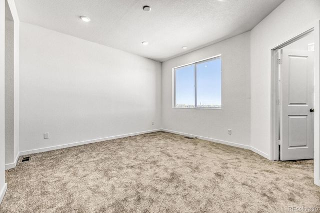 15594 Gilpin Avenue, Parker, CO 80134