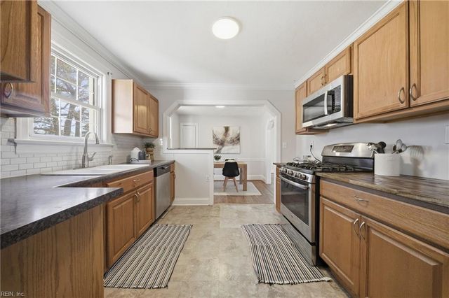 8060 Chesapeake BLVD, Norfolk, VA 23518