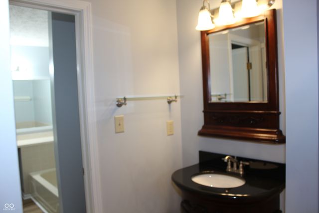 4727 Stoughton Court, Indianapolis, IN 46254