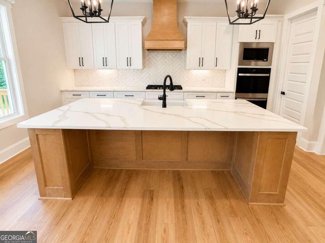 1937 DUNCANS MILL Lane, Jefferson, GA 30549