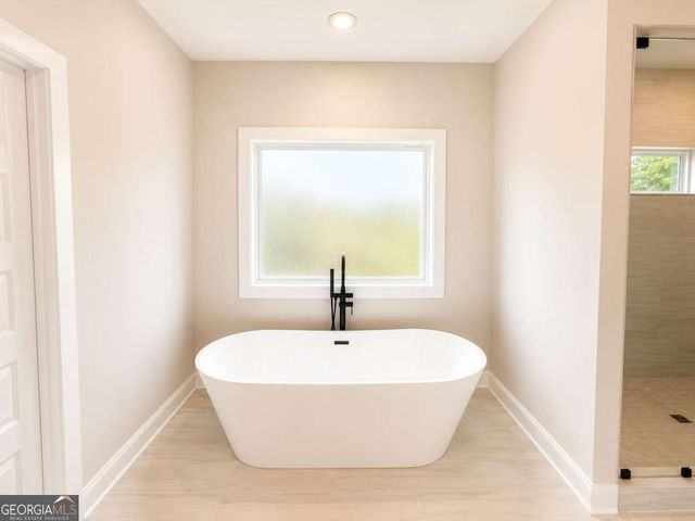 1937 DUNCANS MILL Lane, Jefferson, GA 30549