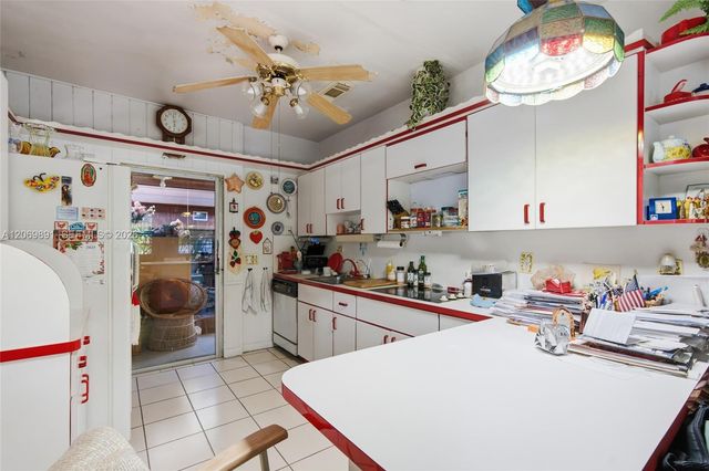 621 SE 4th Street, Hialeah, FL 33010