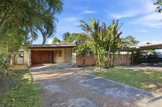 621 SE 4th Street, Hialeah, FL 33010