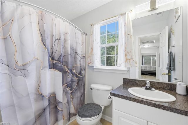 517 Lucerne AVE, Suffolk, VA 23434