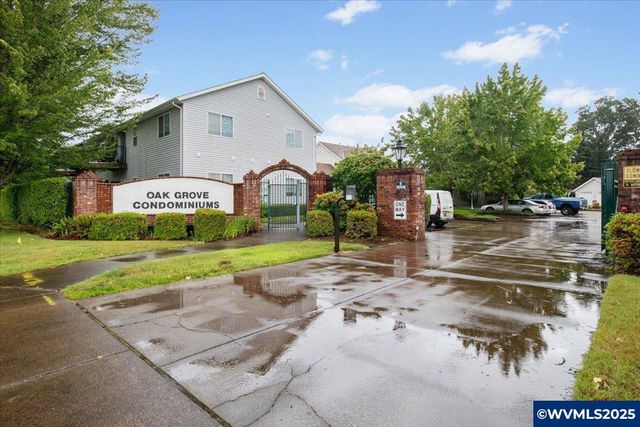 42 Weldwood Dr, Lebanon, OR 97355