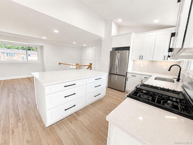 132 Berkeley Avenue, Selden, NY 11784