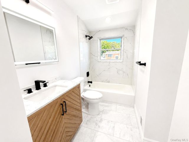 132 Berkeley Avenue, Selden, NY 11784