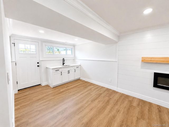132 Berkeley Avenue, Selden, NY 11784