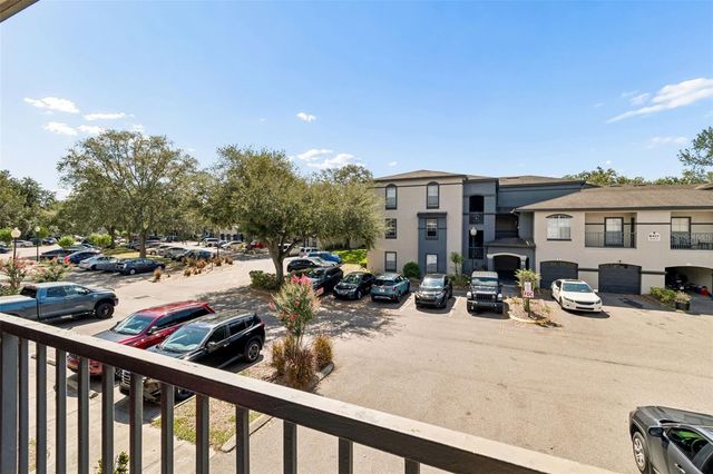 8414 LUCUYA WAY 201, Tampa, FL 33637
